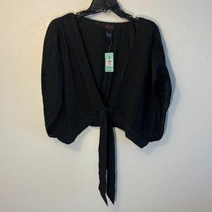 Torrid NWT Plus size 2 shrug crop top cover up black sheer pleats tie front NEW